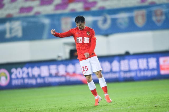 开云官网-【中超】郑智“御驾亲征”邓涵文破门 广州队1比0国安